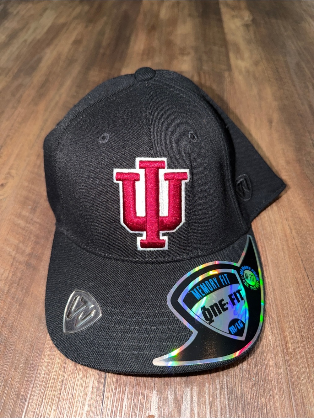 Top of the World Indiana University Hoosiers Hat Cap Men’s OSFA Memory Fit NWT